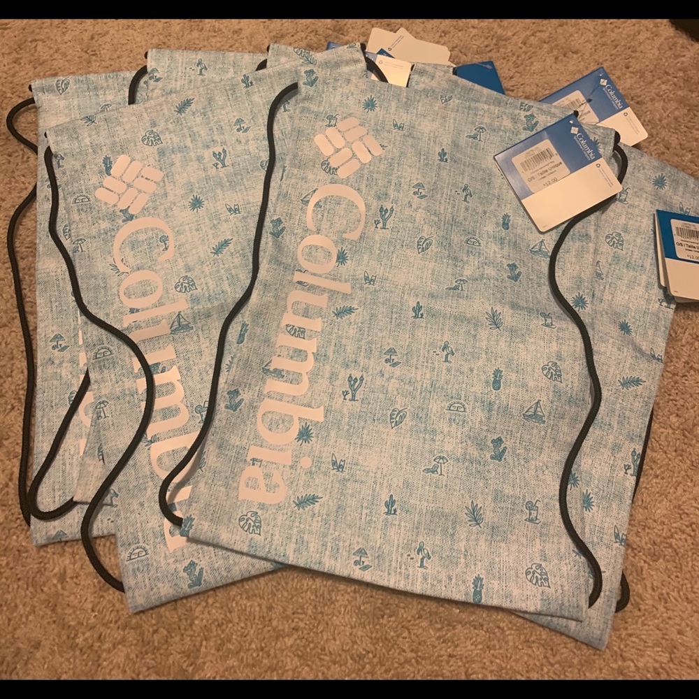 6 NWT Columbia Drawstring Bags/Backpack